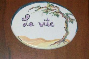 Tra... Monti E Vigne Bed and breakfast